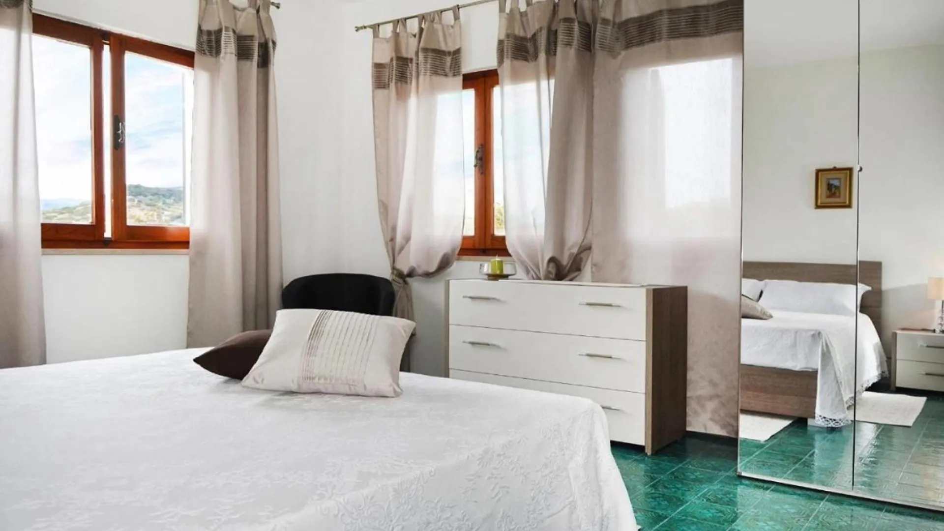 Hotel Sa Lumenera Bosa